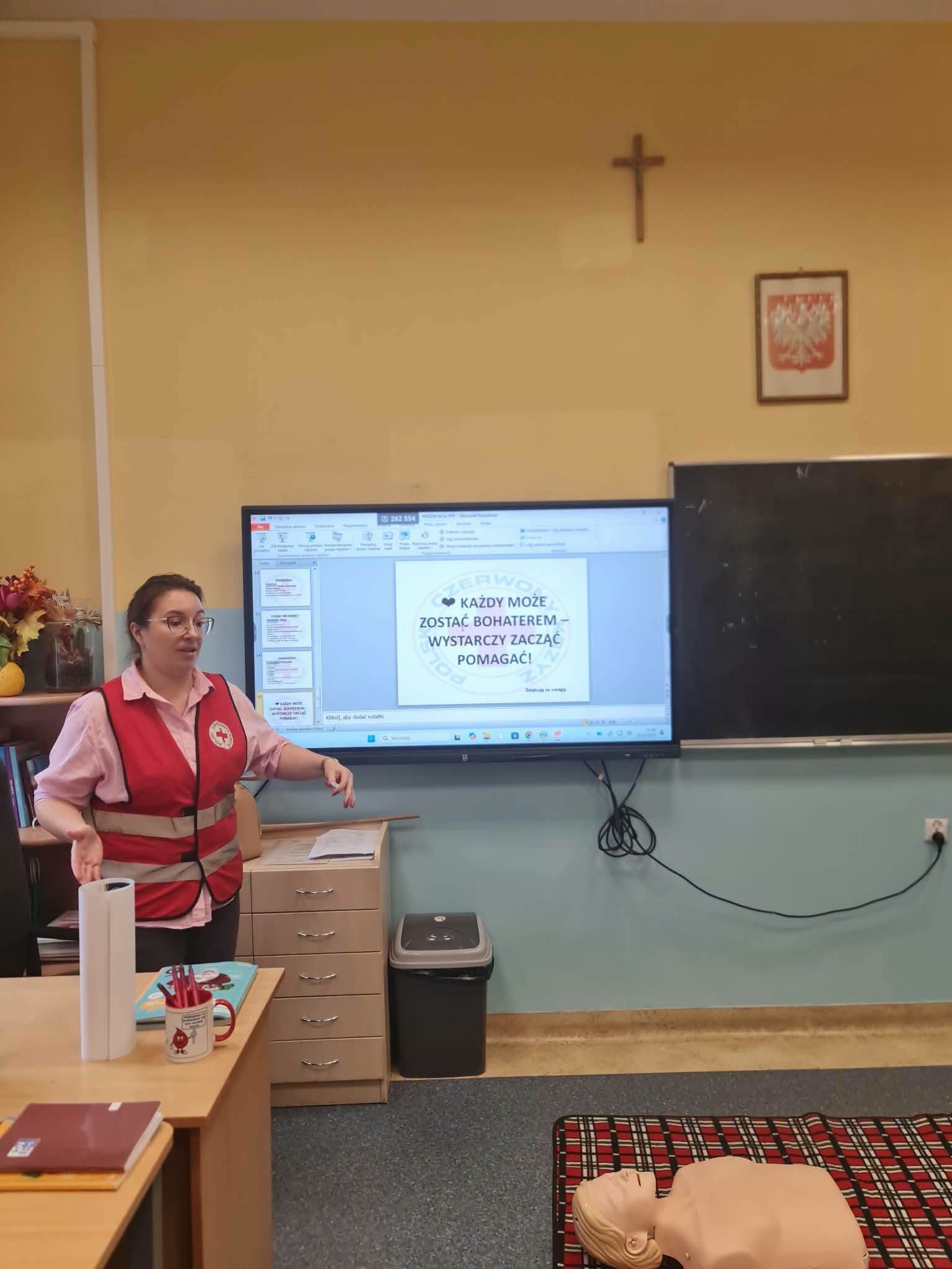 Klasa 6b uczy się ratować życie!